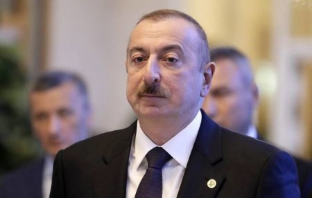 Prezident mülki aviasiya işçilərini təltif etdi - SƏRƏNCAM