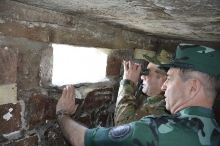 DSX generalı və Hərbi prokurorun müavini Ermənistanla sərhəddə - FOTO
