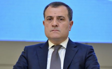 Ceyhun Bayramov Gürcüstana rəsmi səfərə yola düşdü