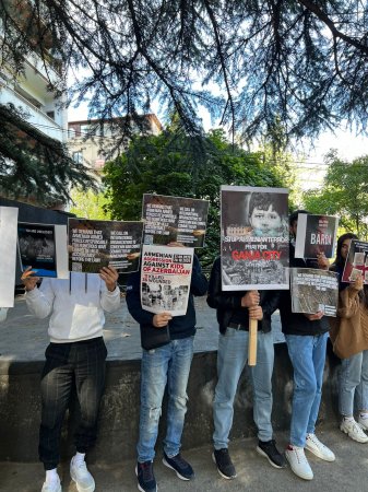 Tbilisidə Ermənistanın hərbi cinayətlərinə qarşı silsilə aksiyalar keçirilib