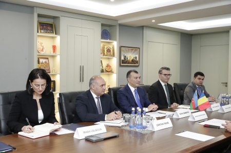 Azərbaycan və Rumıniya arasında əmək və sosial müdafiə sahəsində  əməkdaşlıq üzrə Fəaliyyət Planı imzalandı