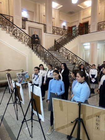 “20 Yanvar-Ümumxalq Hüzn Günü” nə həsr olunmuş məktəbli gənclər arasında  bədii qiraət müsabiqə keçirilib