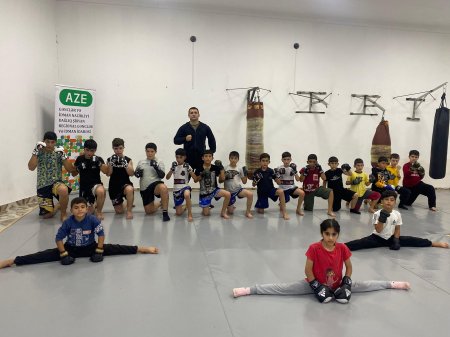 "İdman hamı üçün" layihəsi çərçivəsində MMA idman növü üzrə nümunəvi çıxışlar nümayiş etdirildi