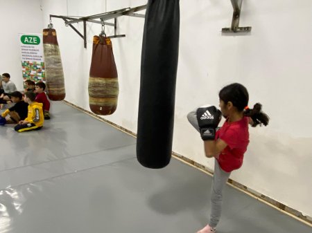"İdman hamı üçün" layihəsi çərçivəsində MMA idman növü üzrə nümunəvi çıxışlar nümayiş etdirildi