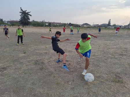 "İdman hamı üçün" layihəsi çərçivəsində futbol idman növü üzrə nümunəvi çıxışlar təşkil olunub